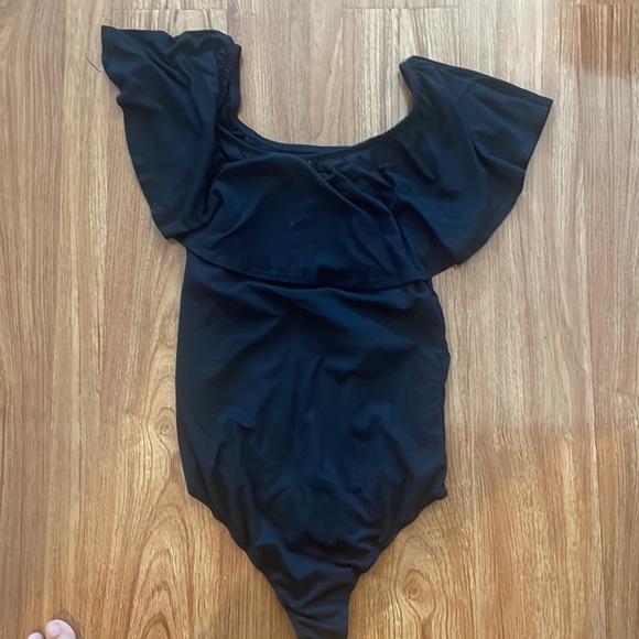 Off the shoulder one piece body suit all black - Picture 4 of 4